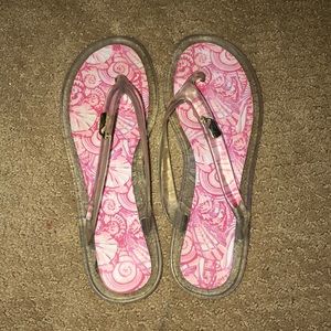 Patterned Vineyard Vines Flip Flops
